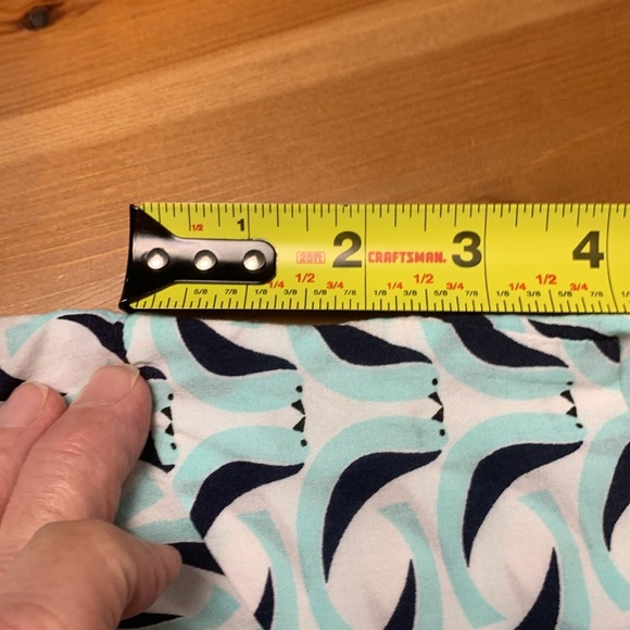 Stylus Light Weight Office Summer Top, Keyhole Back Closure w Fabric Button - Picture 6 of 13